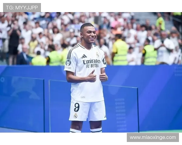 巴萨等多家俱乐部关注圣保罗青训新星扎巴雷利欲引进